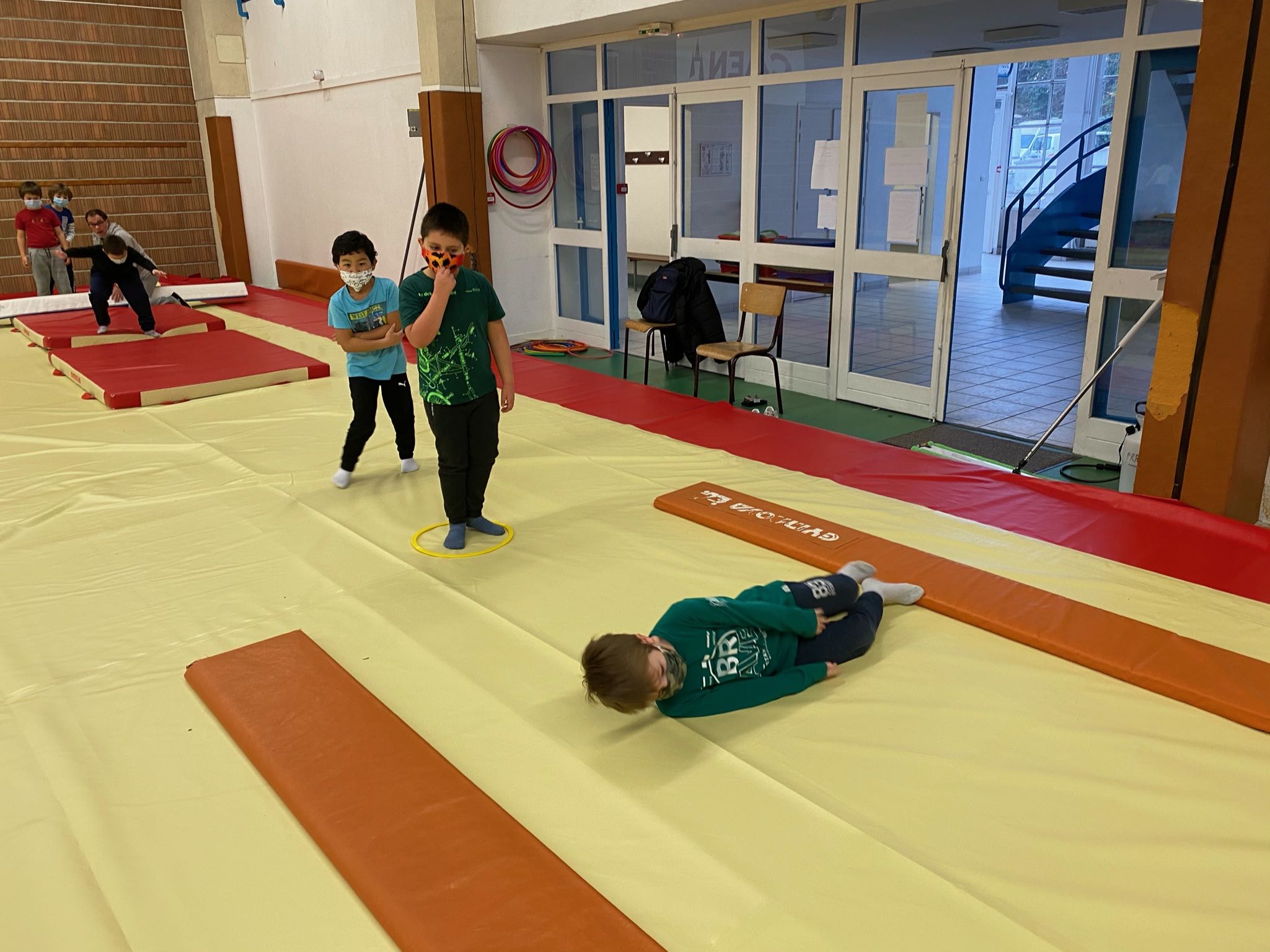 gymnastique-ce1-ecole-saint-françois-caen