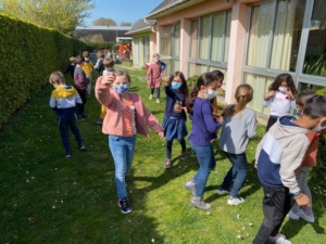 chasse-aux-oeufs-5-ce1-ecole-saint-françois-caen