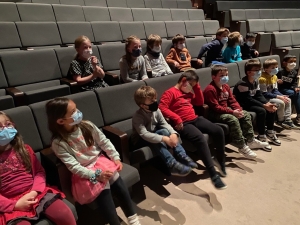 theatre-caen-12-ce1-ecole-saint-françois-caen