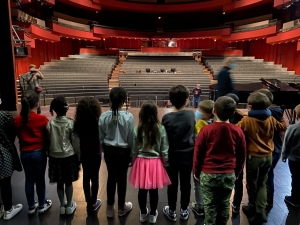 theatre-caen-14-ce1-ecole-saint-françois-caen
