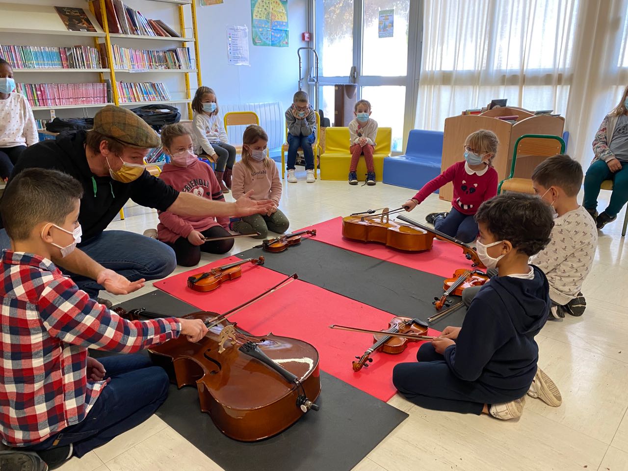 education-musique-cp-ce1-ecole-saint-françois-caen1