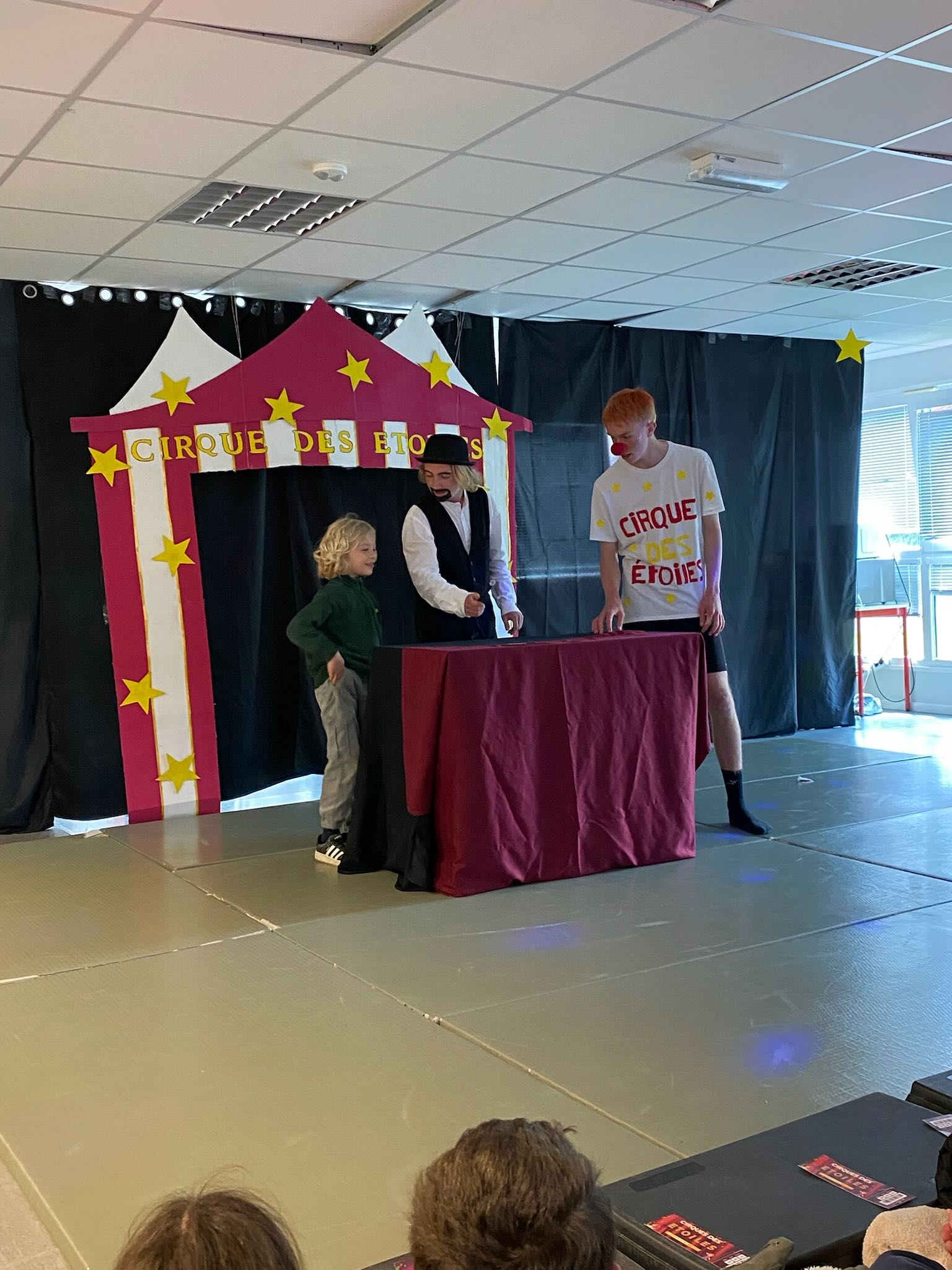 cirque-notre-dame-fidelite-cp-ecole-saint-françois-caen8 cirque-notre-dame-fidelite-cp-ecole-saint-françois-caen8