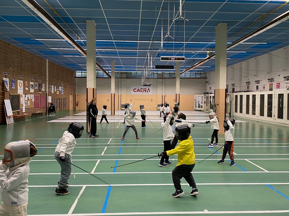 escrime20-cp-ce1-ecole-saint-françois-caen escrime20-cp-ce1-ecole-saint-françois-caen
